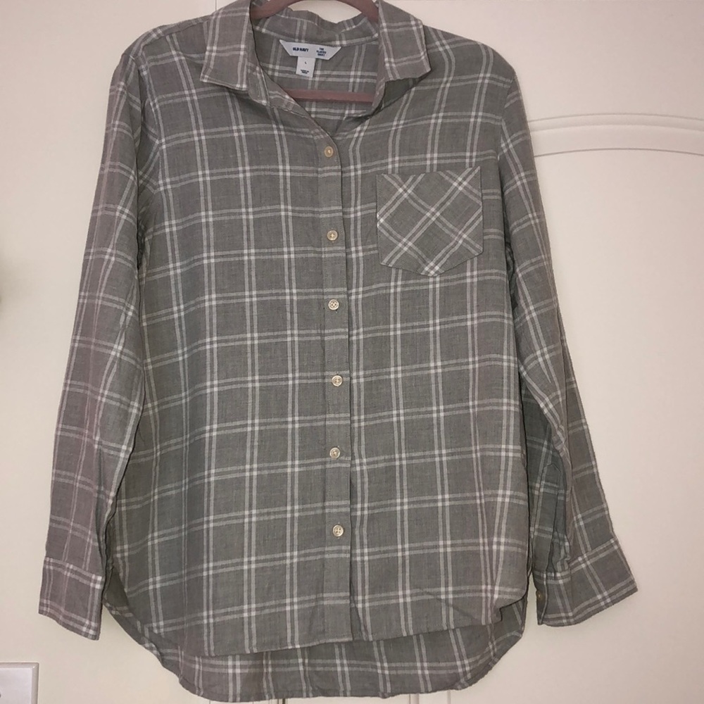 Gray plaid flannel button down